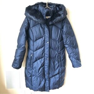 Larry Levine Navy Blue Puffer Coat with Faux Fur Hood